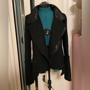 CHICYOU Black Coat